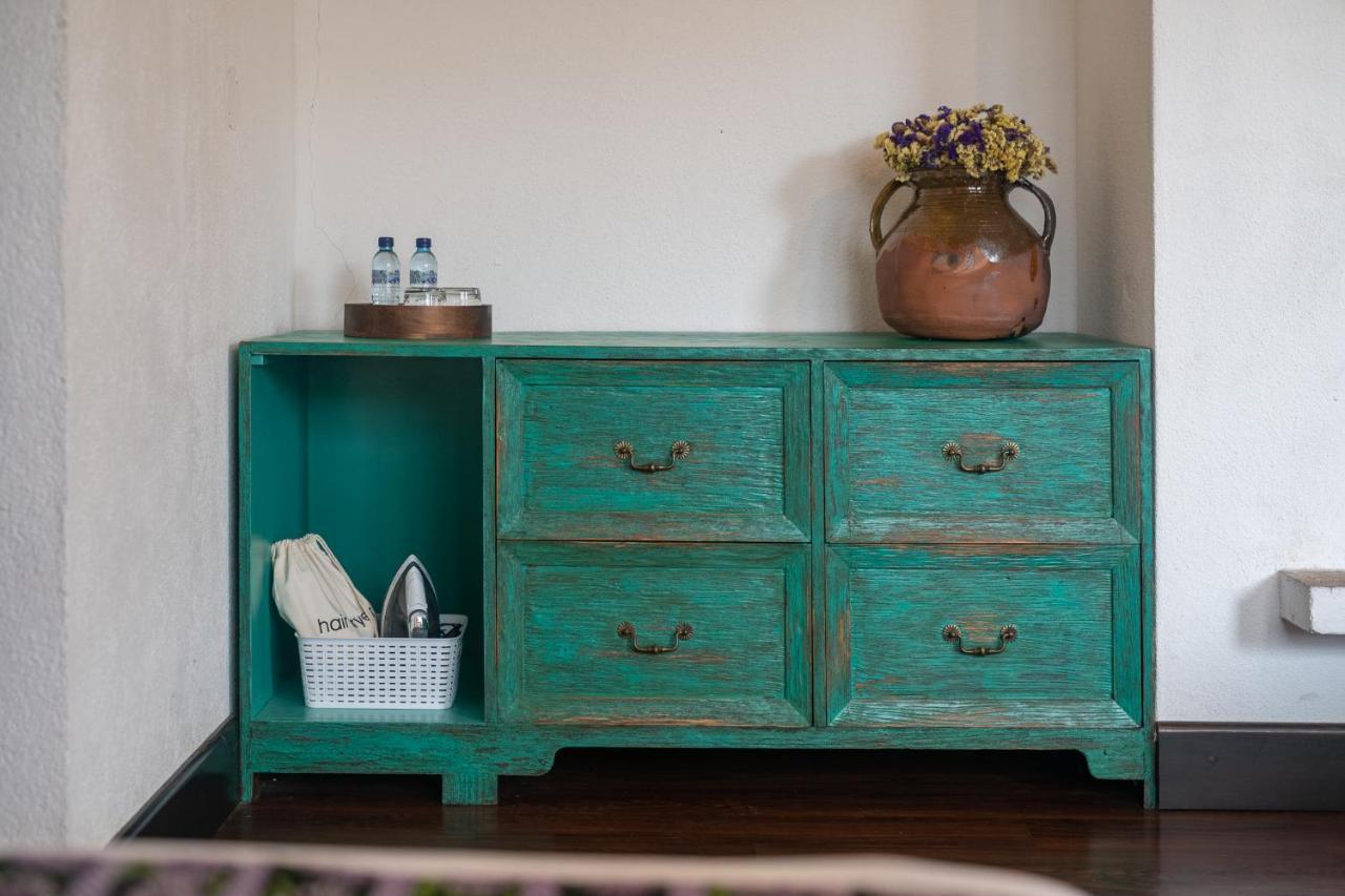 Barbara'S Boutique Hostel Antigua Екстериор снимка