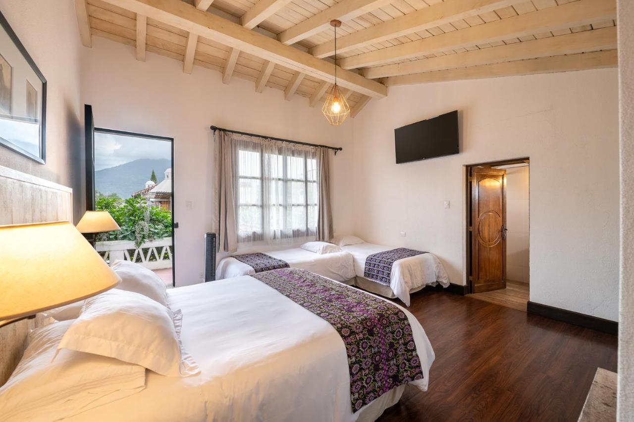 Barbara'S Boutique Hostel Antigua Екстериор снимка
