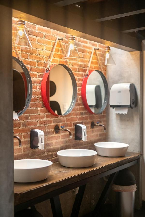 Barbara'S Boutique Hostel Antigua Екстериор снимка