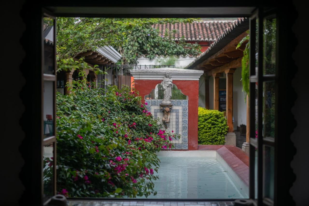 Barbara'S Boutique Hostel Antigua Екстериор снимка