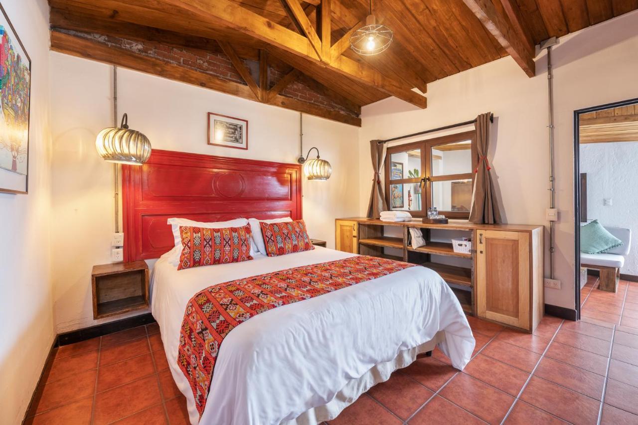Barbara'S Boutique Hostel Antigua Екстериор снимка
